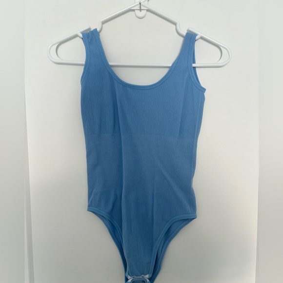 Waist Sculpting Bodysuit - Picture 2 of 4